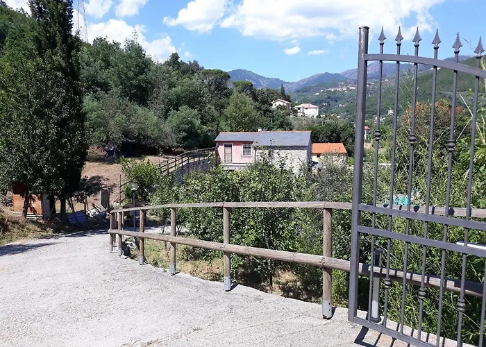 B&B Il Rustico 세스트리레반떼