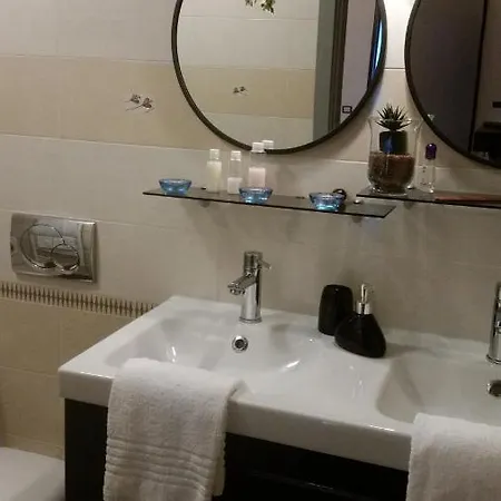 Il Rustico לינה וארוחת בוקר ססטרי לבאנטה