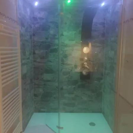 Il Rustico לינה וארוחת בוקר ססטרי לבאנטה