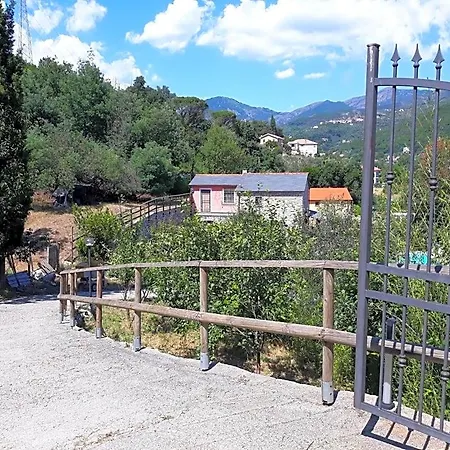 Il Rustico 3* Σέστρι Λεβάντε