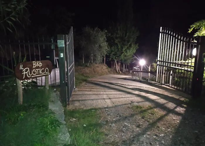 فندق مبيت وإفطار Il Rustico سيستري ليفانتي